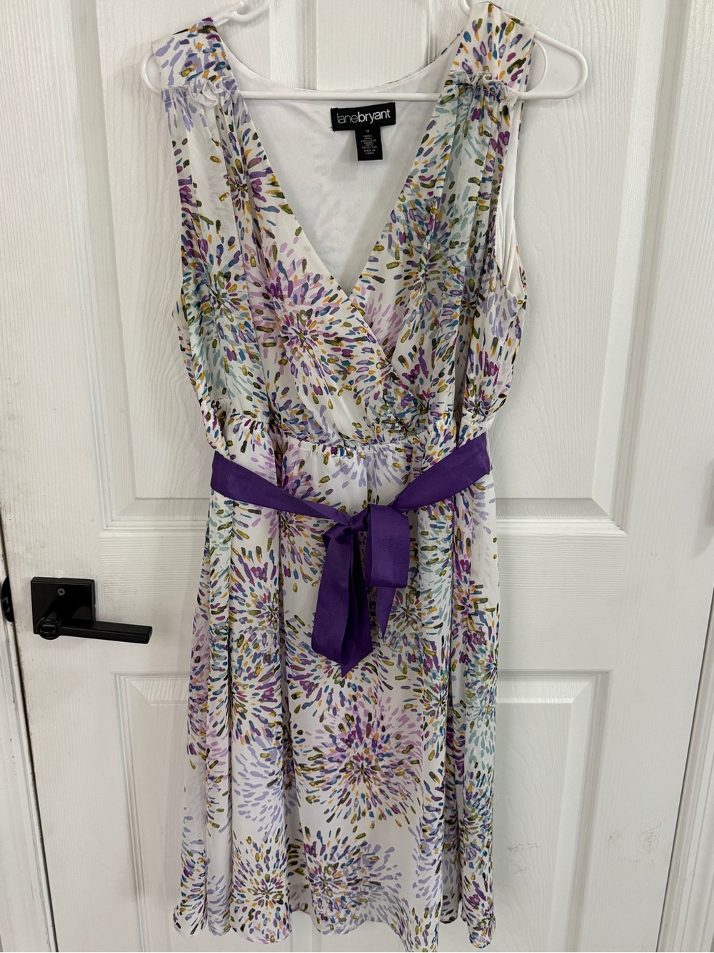Lane Bryant Wrap Dress Size 18 Floral Burst Print Purple Sash Belt